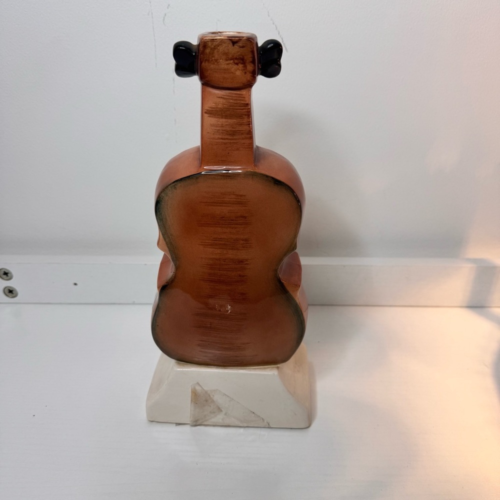 Vintage Beethovens Fifth Collectors Liquor Decanter Music Box (Plays!) Violin - Picture 4 of 6